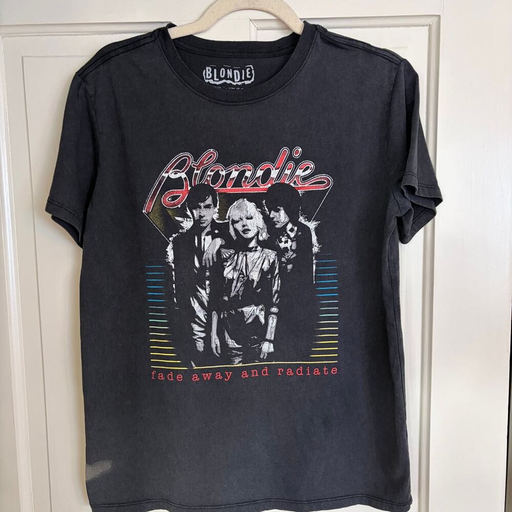 Blondie Fade Away and Radiate Graphic Band Tee - Charcoal Gray Size Medium